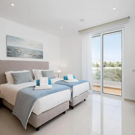 Modern Apartment - Vila Ancora - Porto De Mos, Lagos, Algarve Lagos